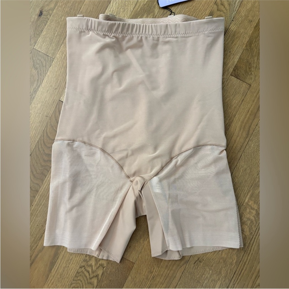Honeylove High-Waist Shaping Shorts - Nude Blush